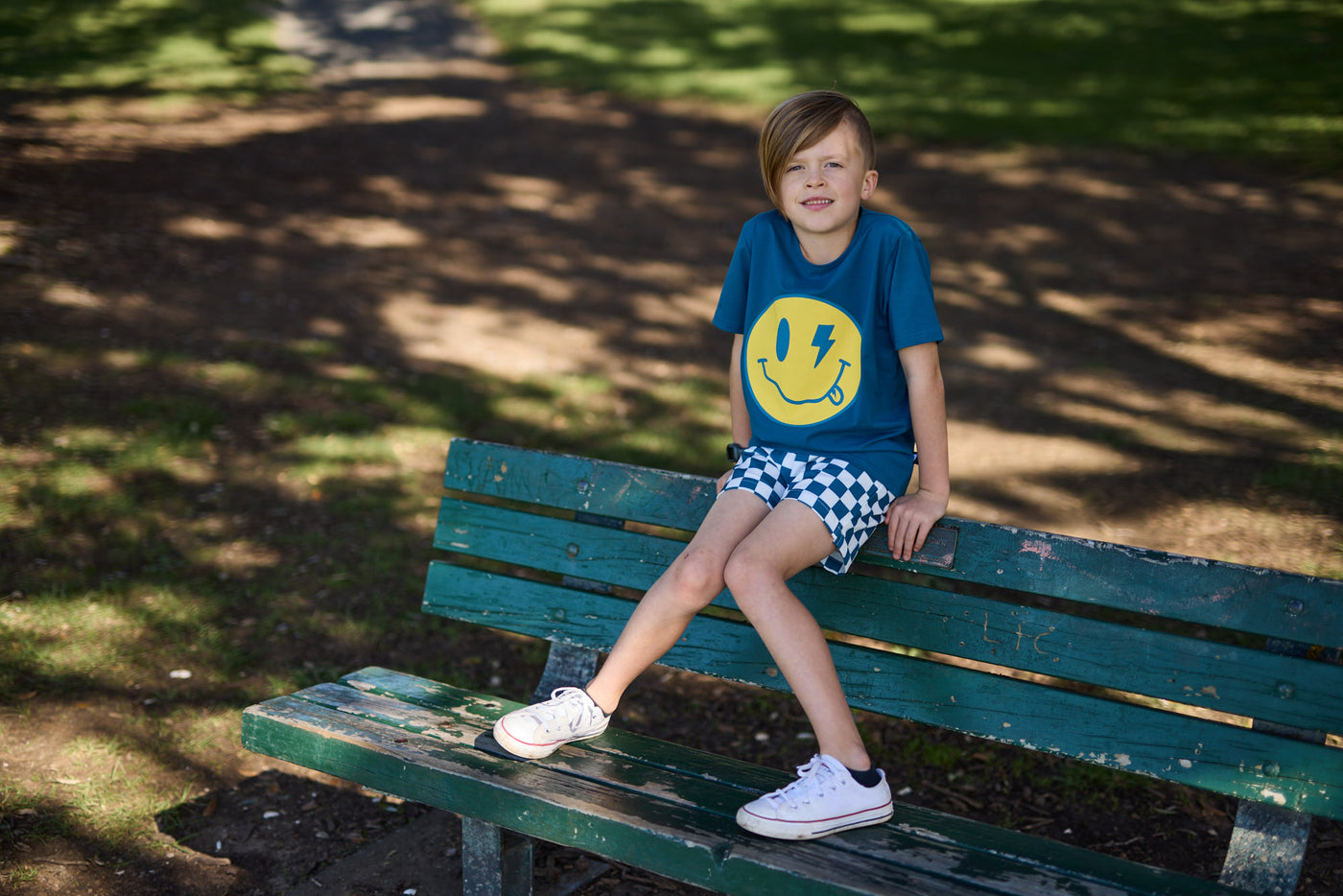 RD2431 SMILEY BOLT TEE