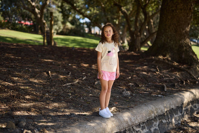 KR2324 FLAMINGO & FRIEND TEE