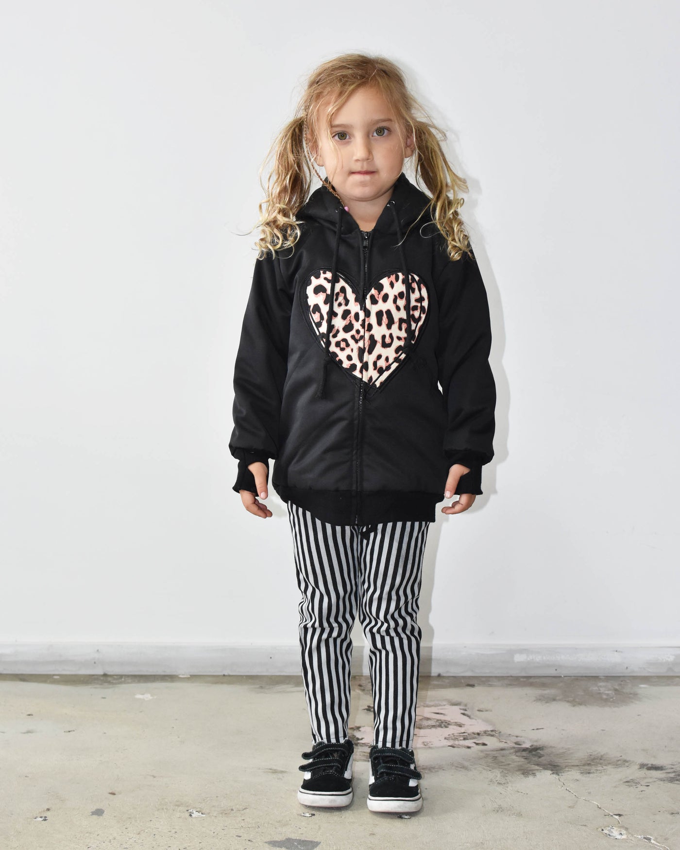 KR0930 BEATING HEART JACKET