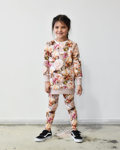 KR0934 IN BLOOM CREW