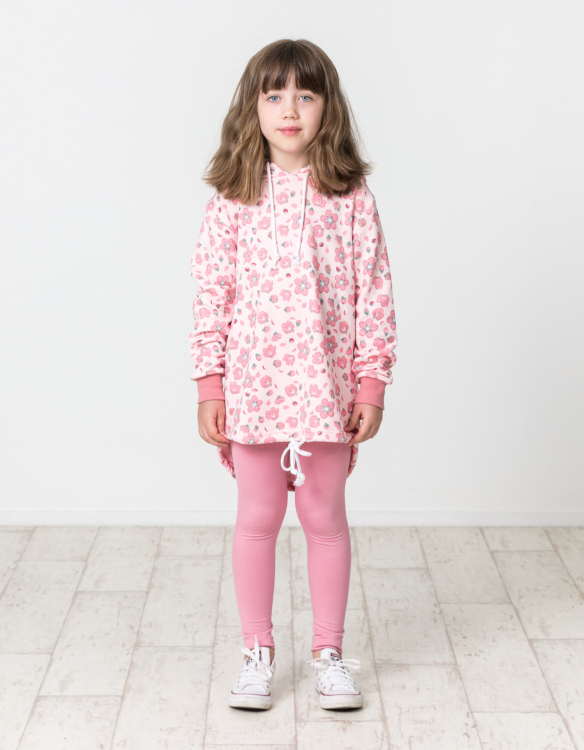 KR1500 FALLING BLOSSOM HOOD