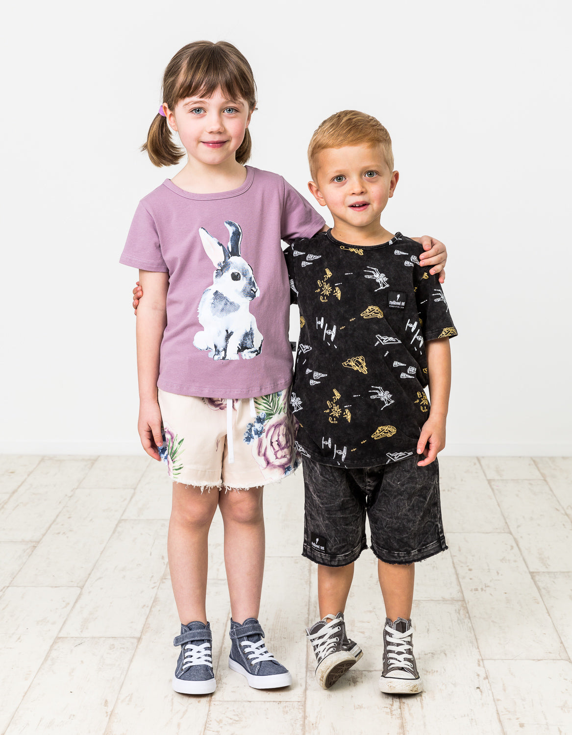 RD1200 LOST IN SPACE TEE