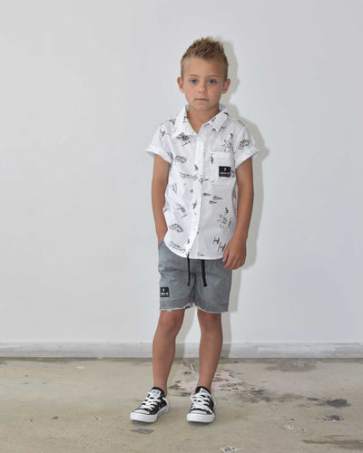 RD1207 A LITTLE FLY SHIRT