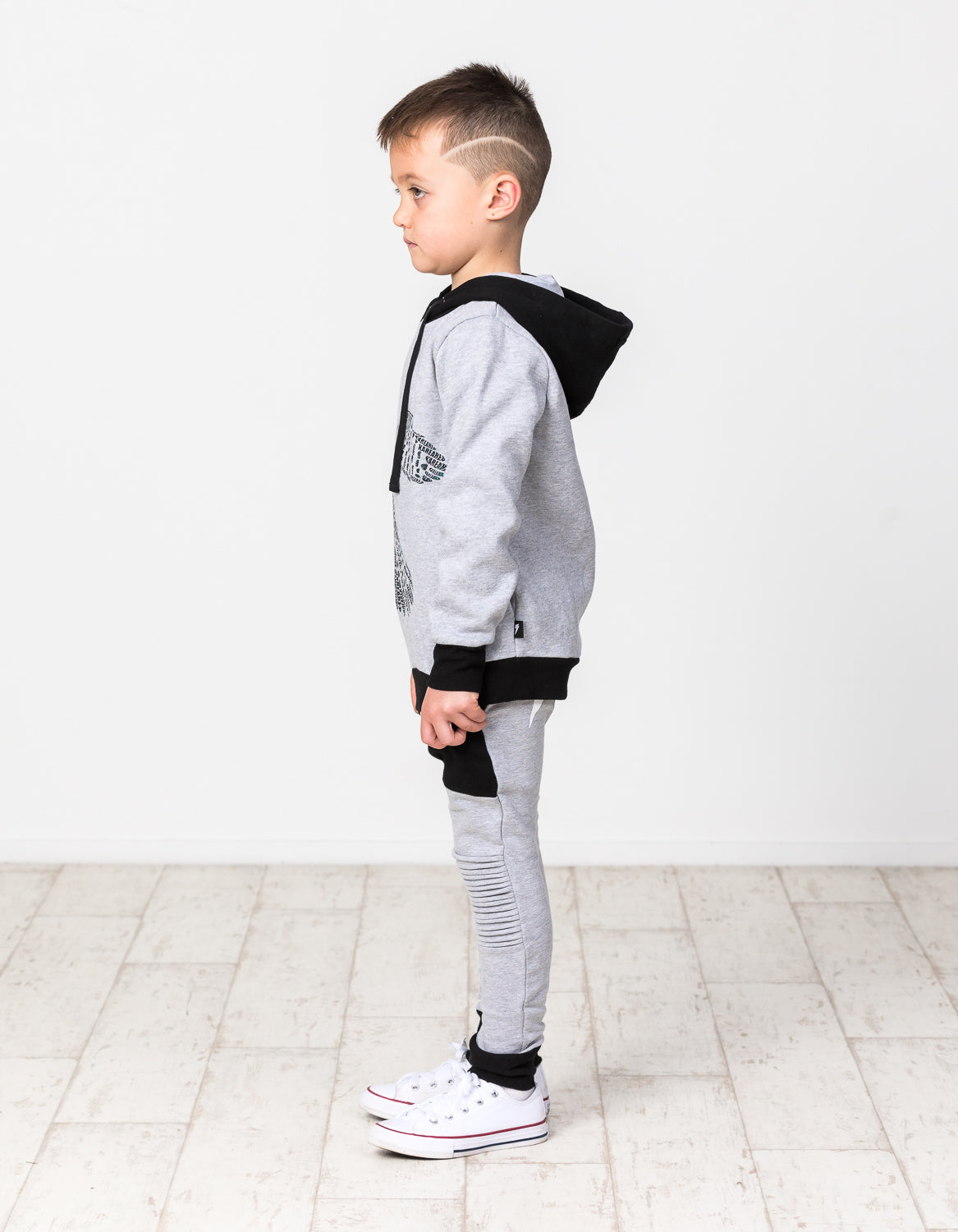 RD1514 KAREAREA HOOD