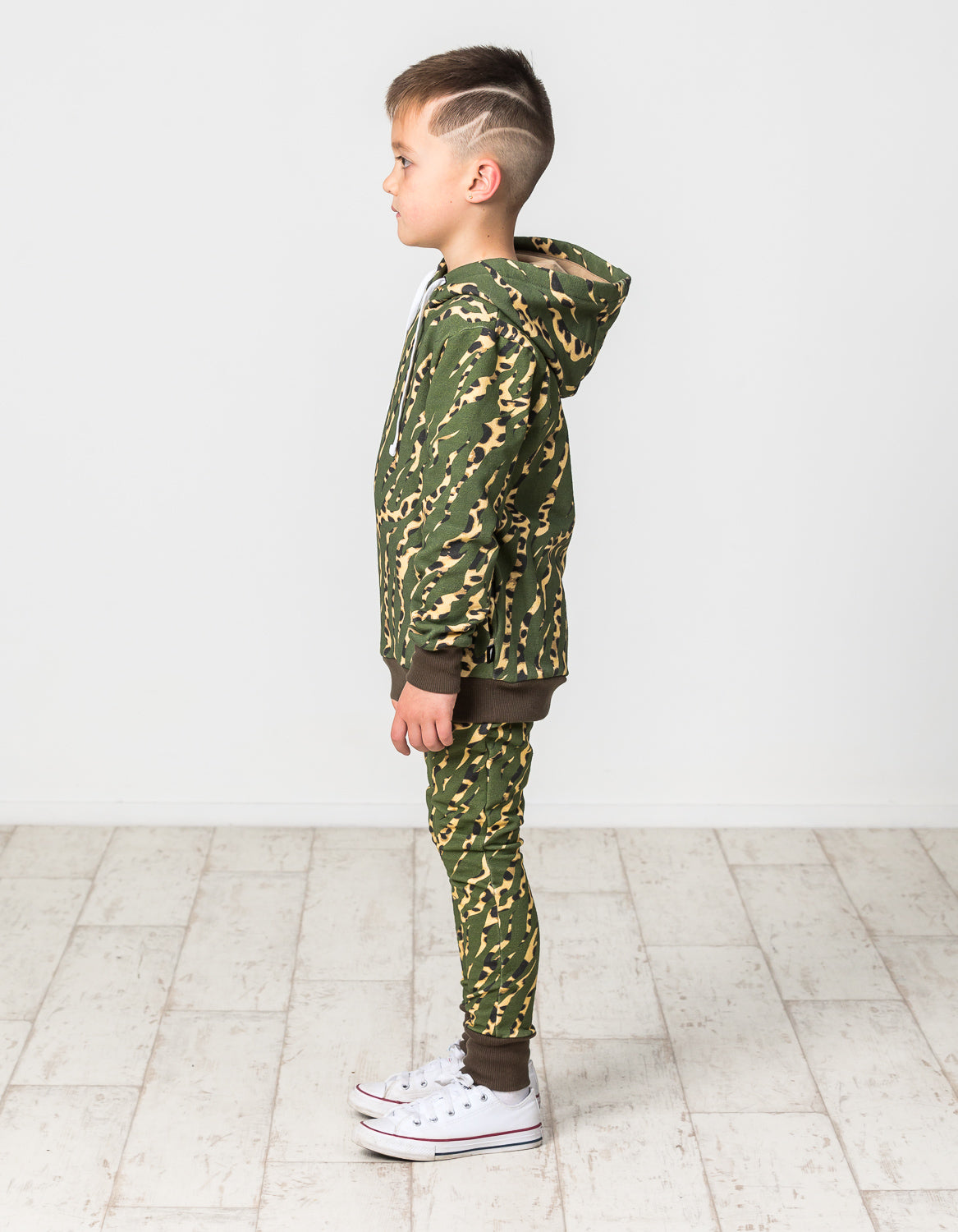 RD1527 LEOPARD TIGER HOOD