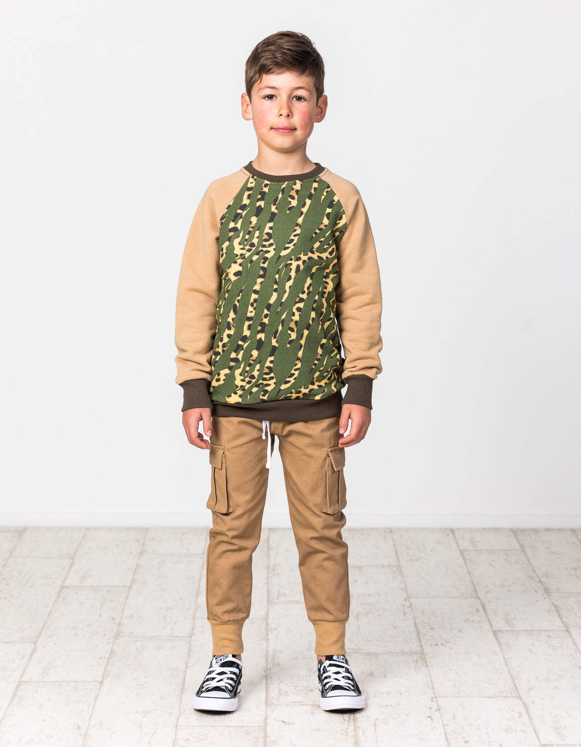 RD1529 LEOPARD TIGER RAGLAN CREW