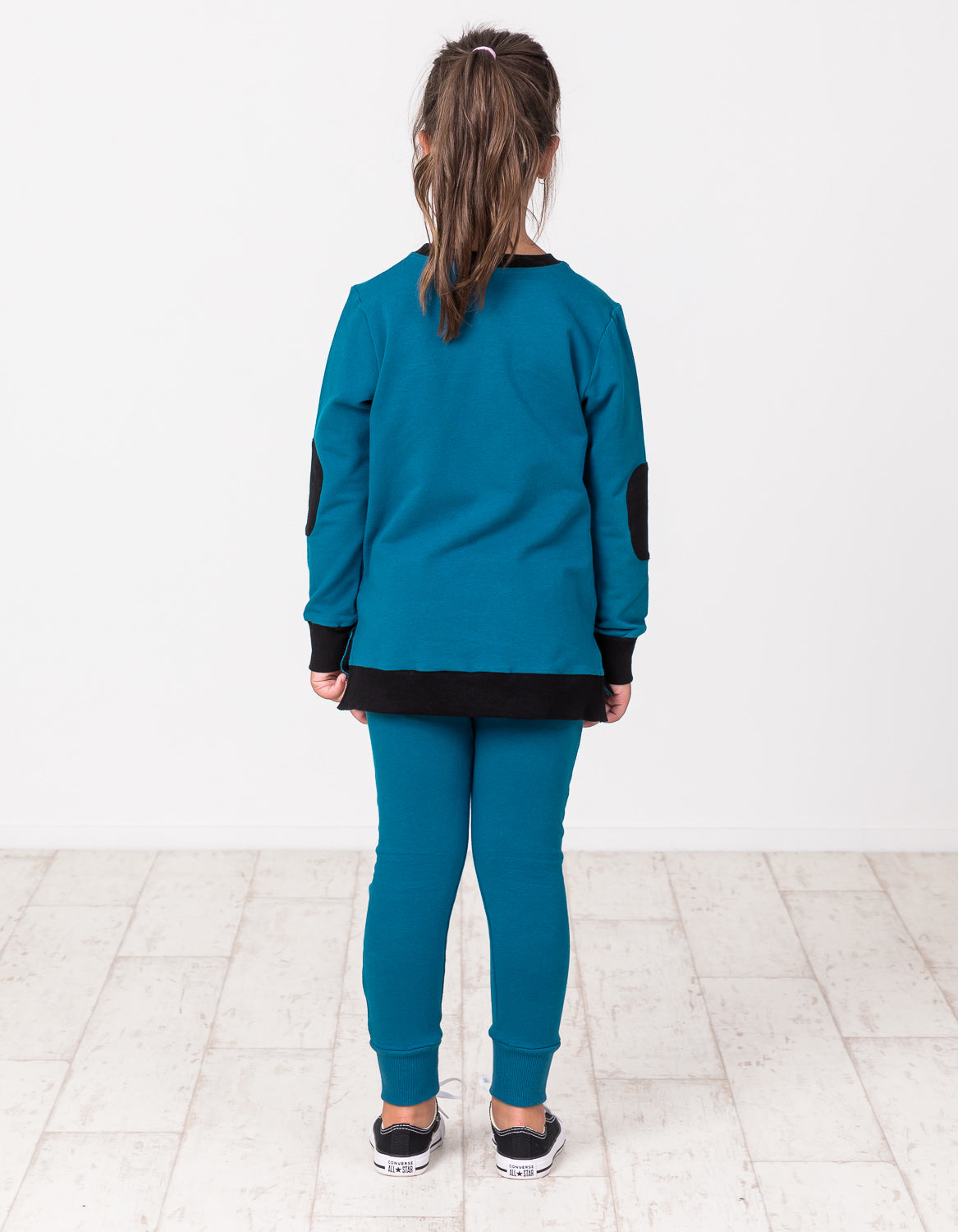 RT0604 TRIBE PATCH CREW IN TEAL