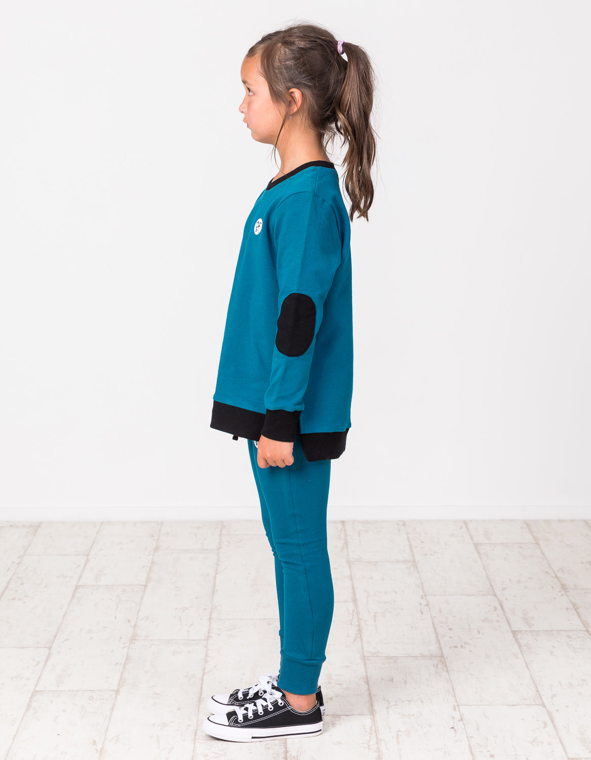 RT0604 TRIBE PATCH CREW IN TEAL