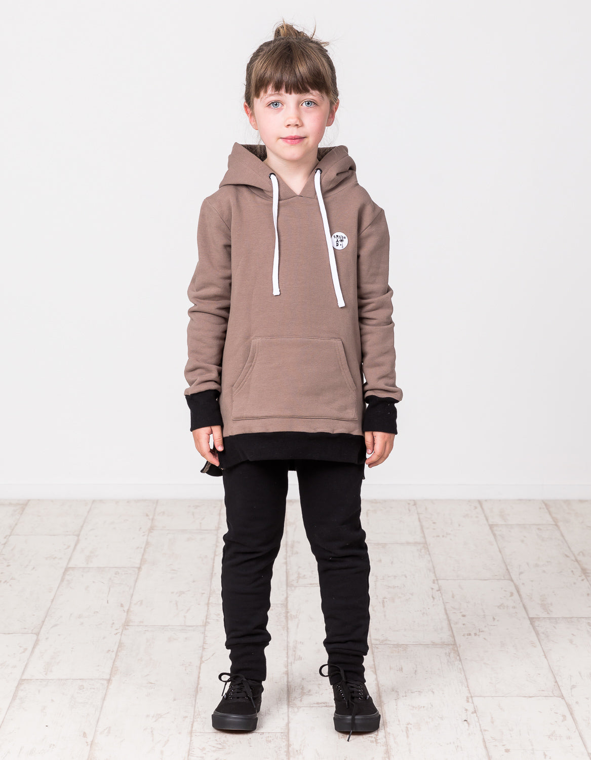 RT0611 TRIBE HOOD IN MUSHROOM