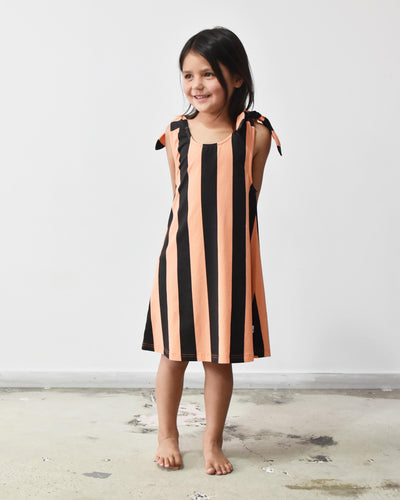 KR0830 FOLLOW ME DRESS